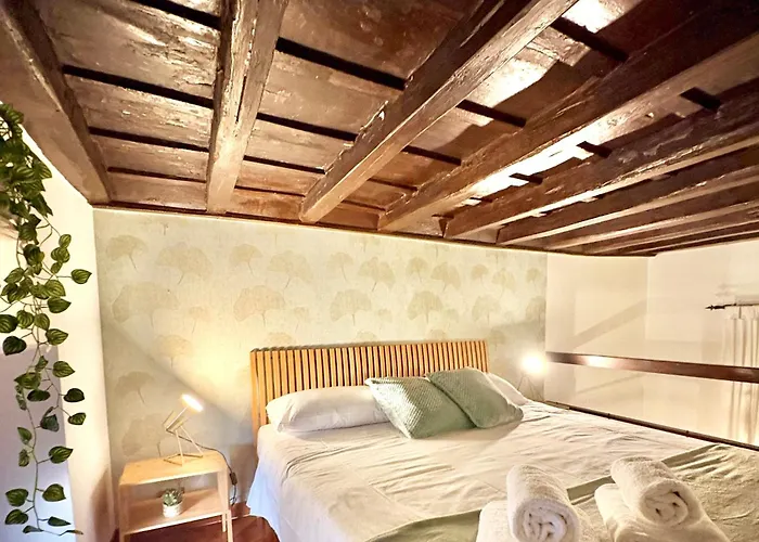 Trastevere Loft Garden Apartment *