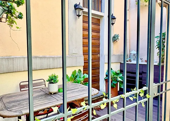 Trastevere Loft Garden Apartment Rom